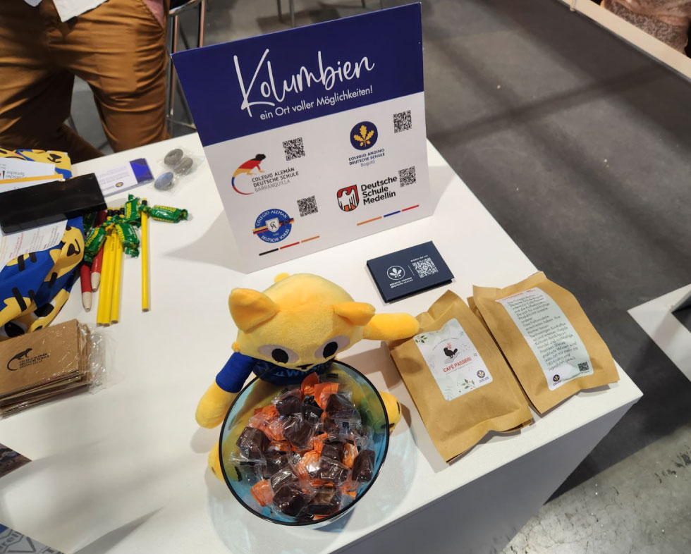 Asuntos alemanes, colegio andino trámites alemanes presencia en feria de educación en Alemania acompañamiento a profesores alemanes que vienen a Colombia