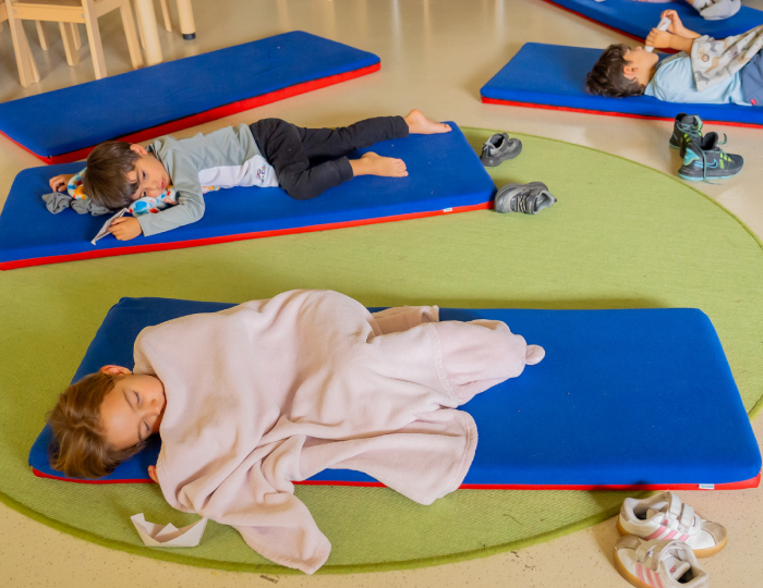colegio trilingüe como es la vida de un niño del Colegio Andino ambientes secciones aprendizaje calendario B naturaleza aprender jugando