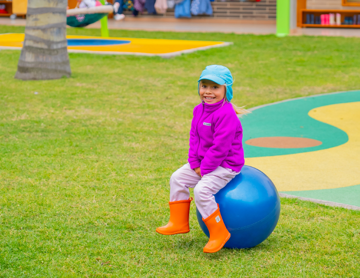 colegio trilingüe como es la vida de un niño del Colegio Andino ambientes secciones aprendizaje calendario B naturaleza aprender jugando