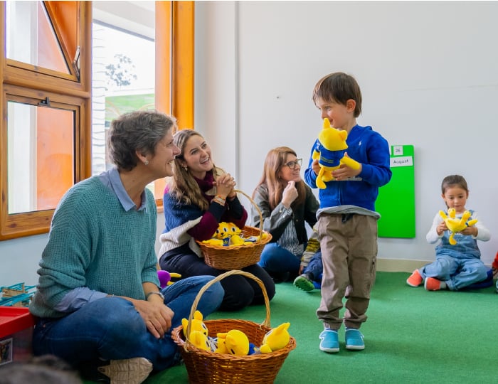 colegio trilingüe como es la vida de un niño del Colegio Andino ambientes secciones aprendizaje calendario B naturaleza aprender jugando en kinder