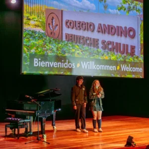 puertas abiertas familias interesadas modelo educativo propuesta pedagógica recorrer espacios interacción con alumnos